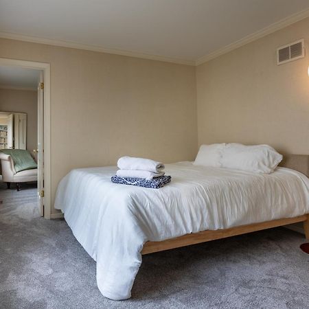 Lakeview East Apartment Chicago Exterior photo